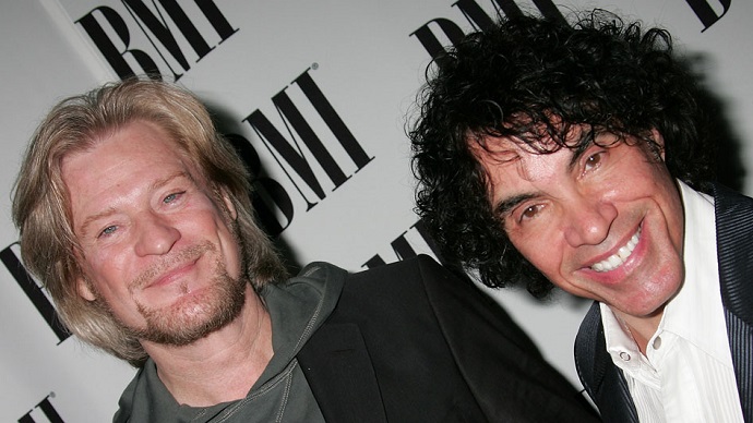 Hall & OAtes